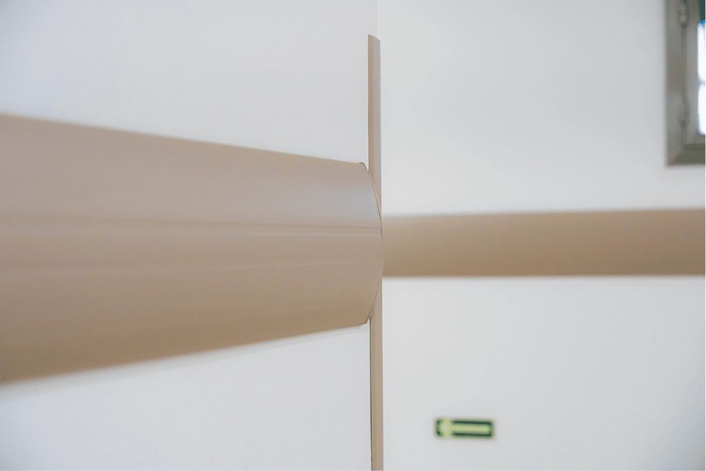 CONJUNTO PROTECTOR DE PARED TEC 198 N2 x 4ml (Guardacamillas) - Imagen 4